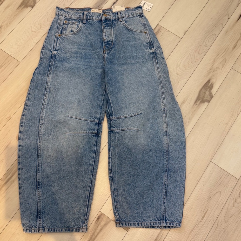 We The Free People Good Luck Mid-Rise Barrel Jeans Ultra Light Beam 29 Boho NWT